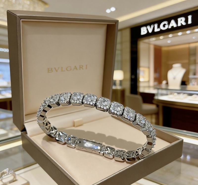 Bvlgari Bracelet 04yxs06